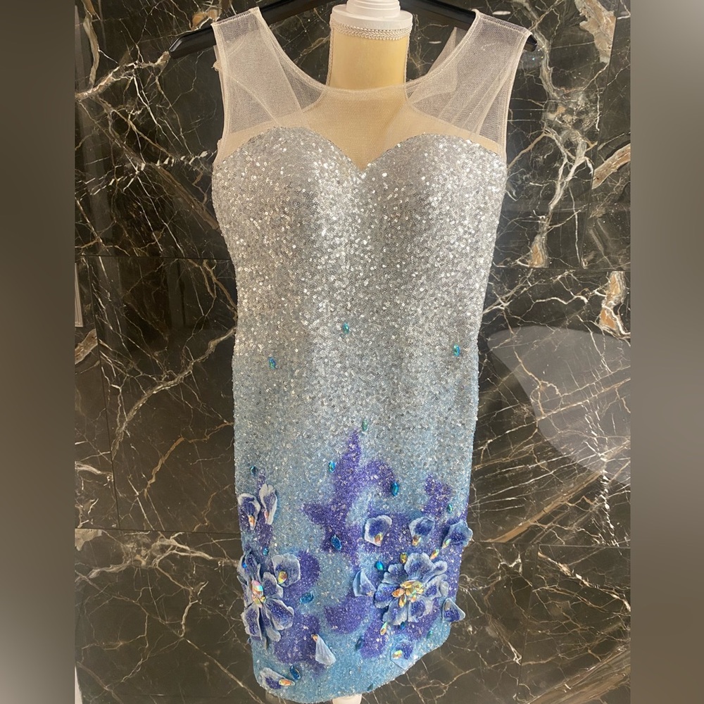 Tony bowls size 4
